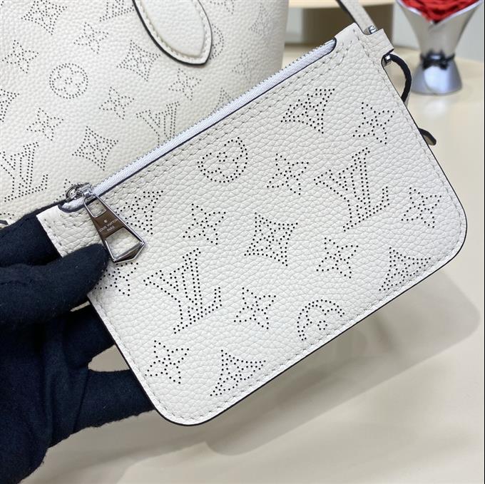 2025224M21909224349536