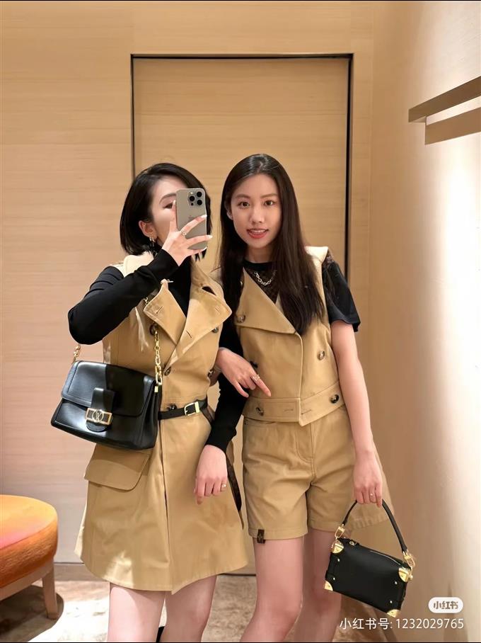 2025224M23817222432331