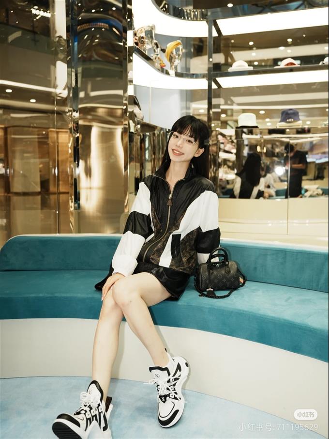 2025224M24606223712347