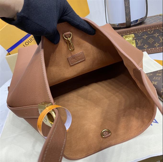 2025224M2497422242508