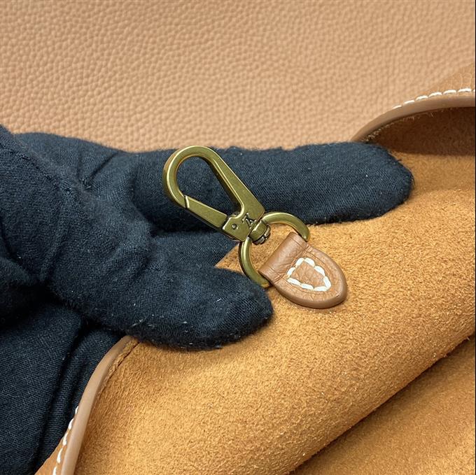 2025224M24974224629135