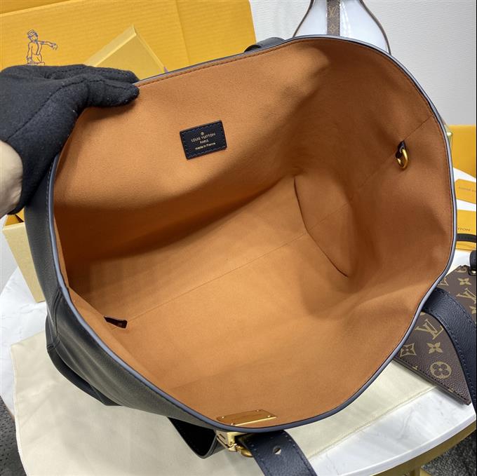 2025224M2534122243275