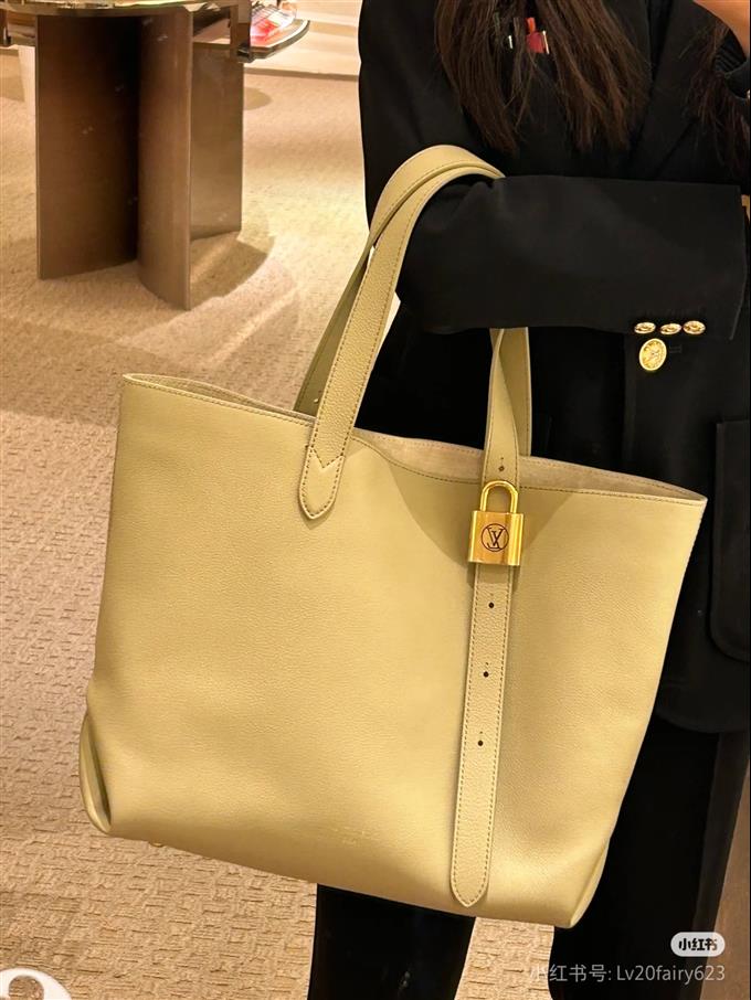 2025224M25343222436469