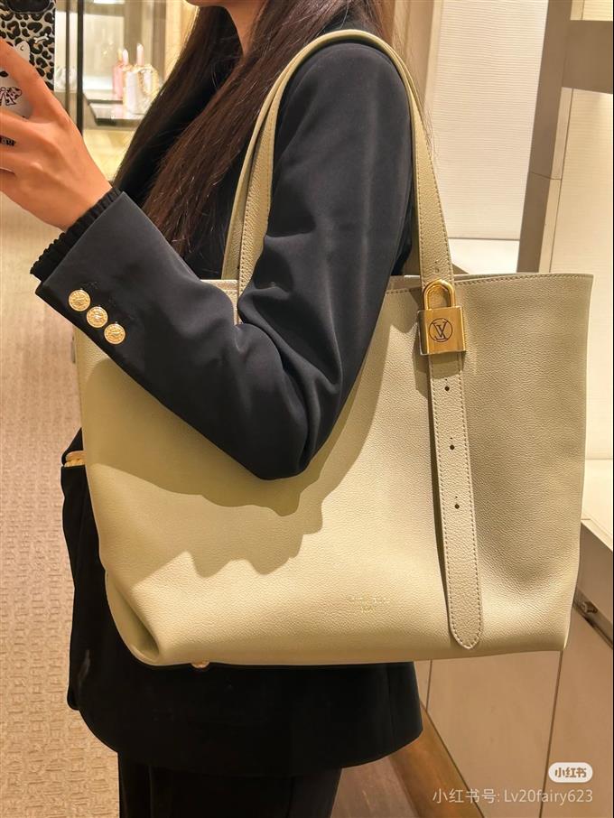 2025224M25343222436484