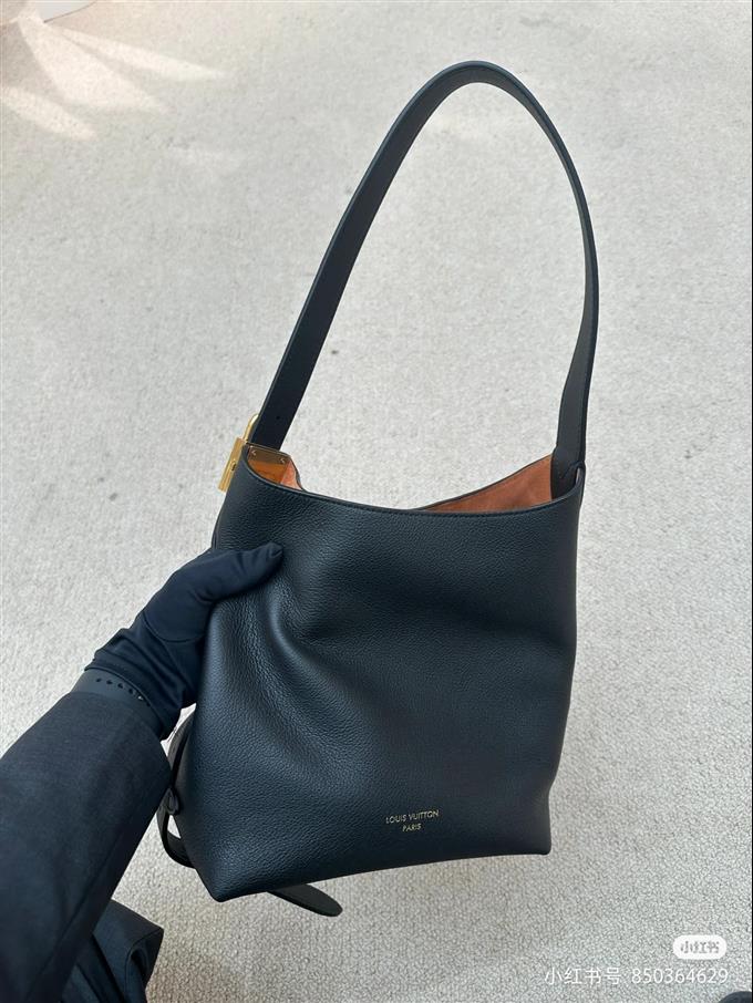 2025224M25352222427558