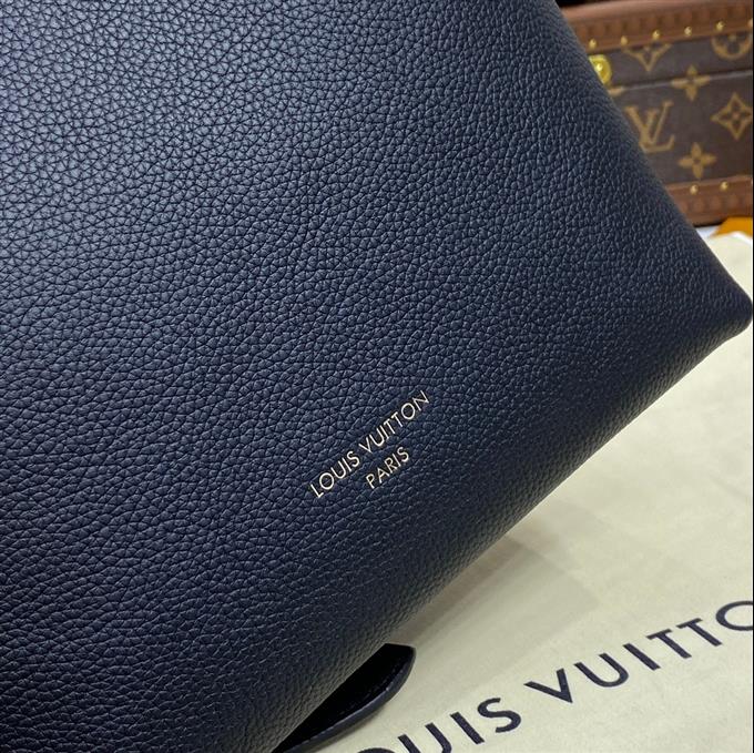 2025224M2535222243696