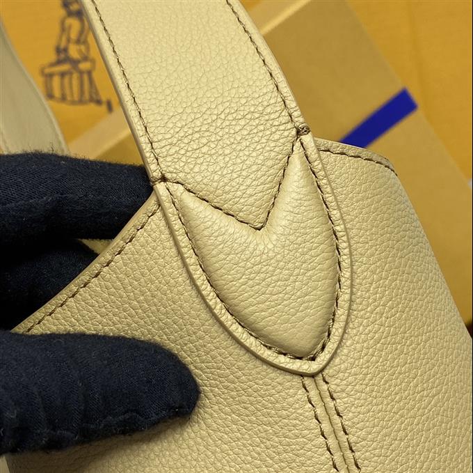 2025224M2535322243946