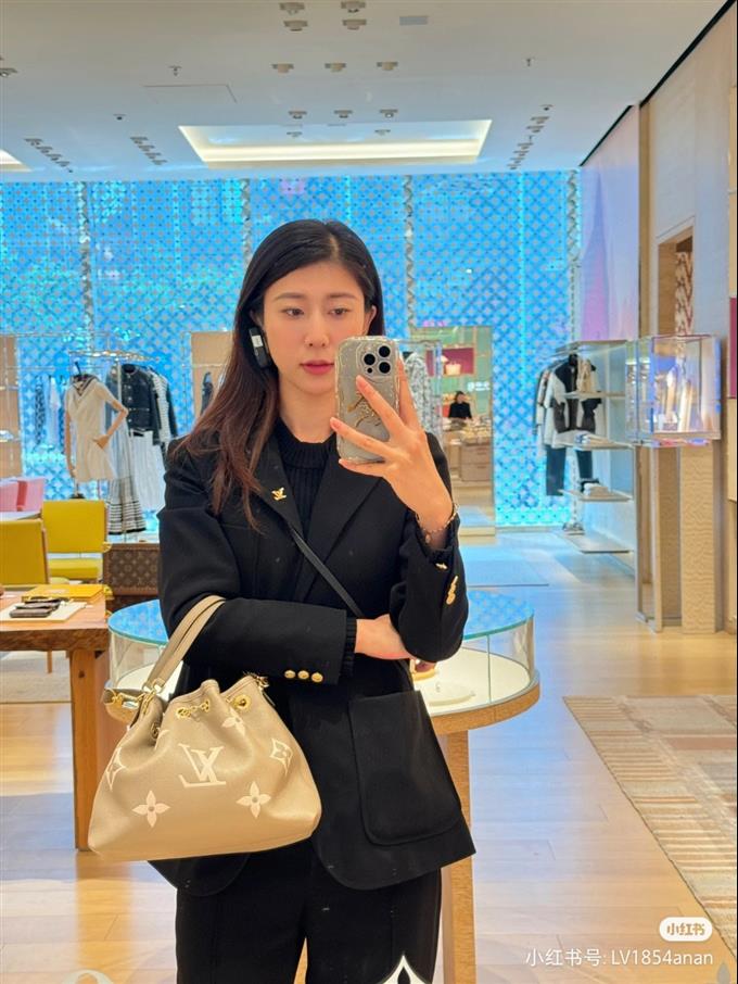 2025224M25453222428924