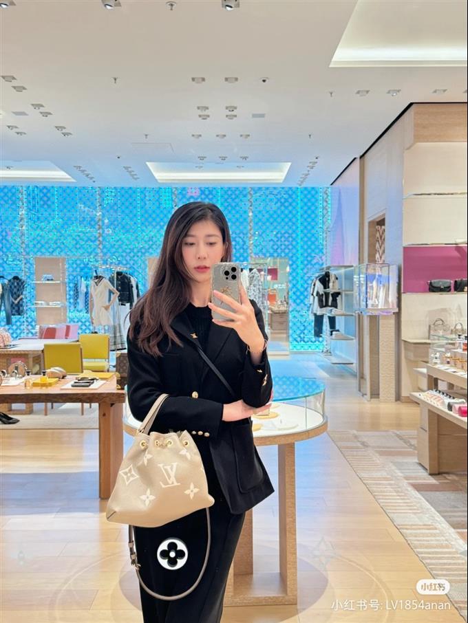 2025224M25453222428987