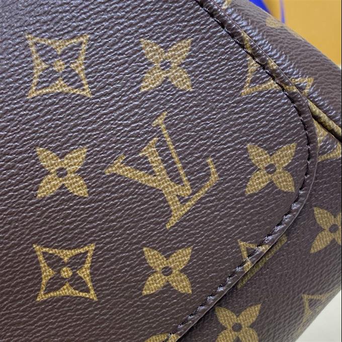 2025224M40718223647265