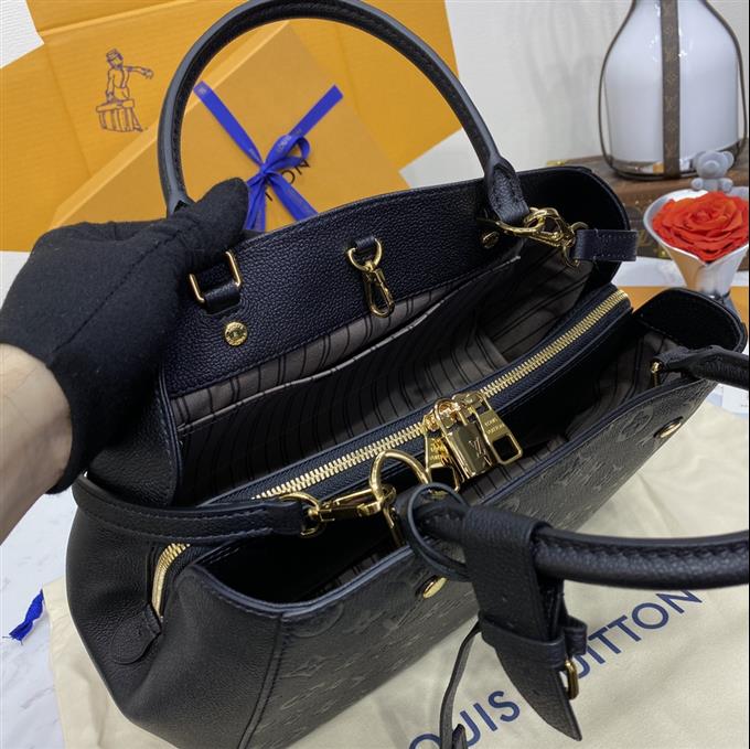 2025224M41048222417373