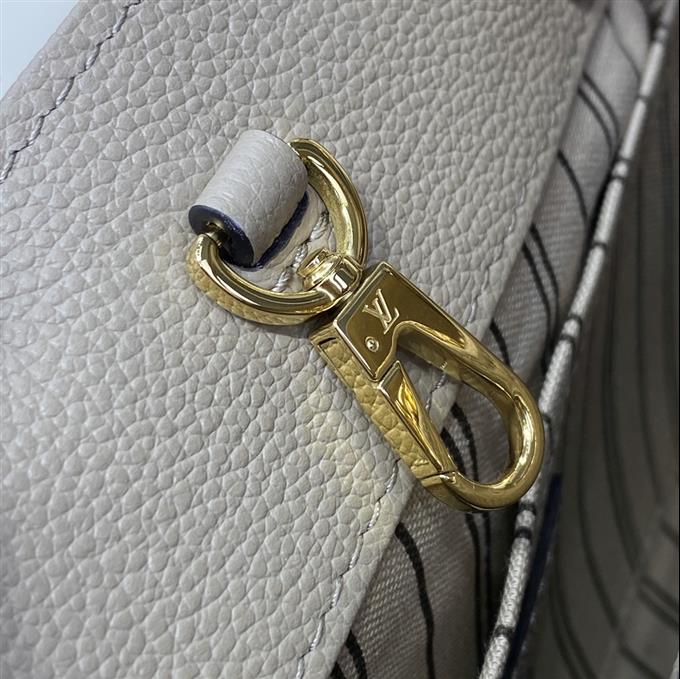 2025224M41053222425422