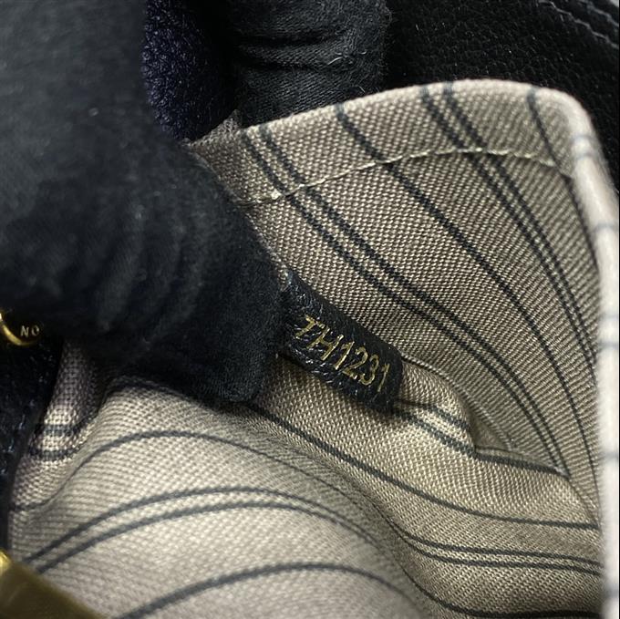 2025224M4105322242560