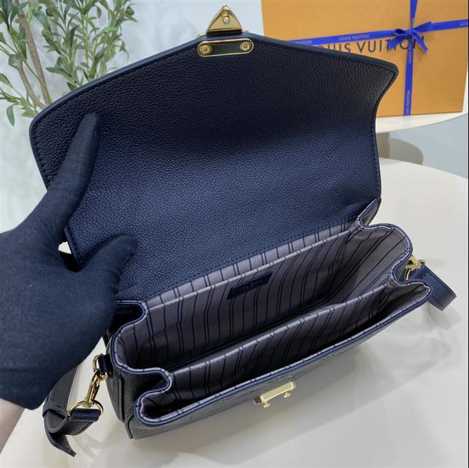 2025224M4148722244524