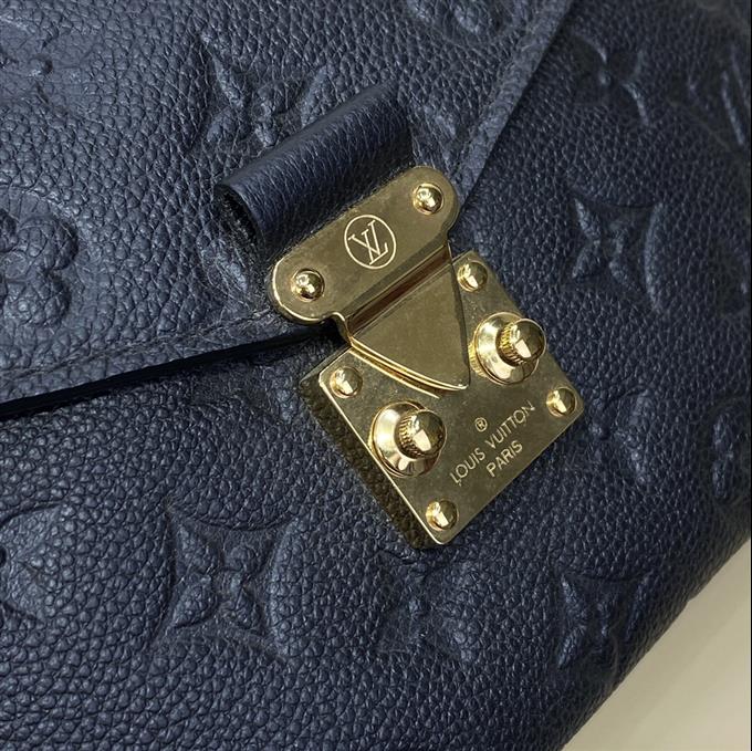 2025224M4148722244540