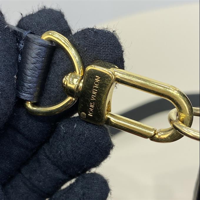 2025224M4148722244572