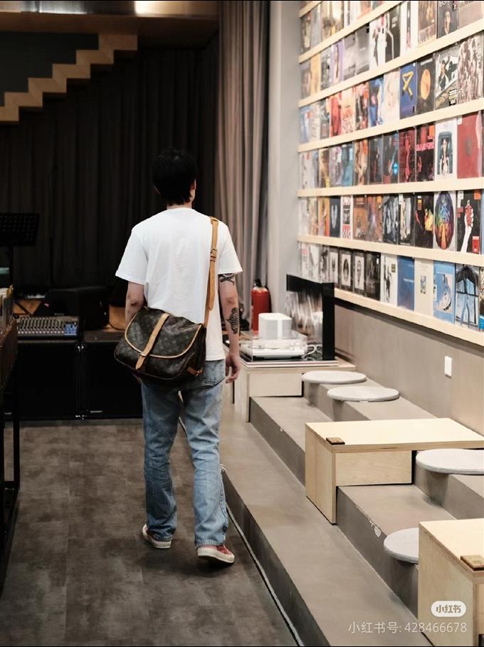 2025224M4225420303302