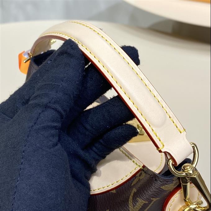 2025224M43587223644207