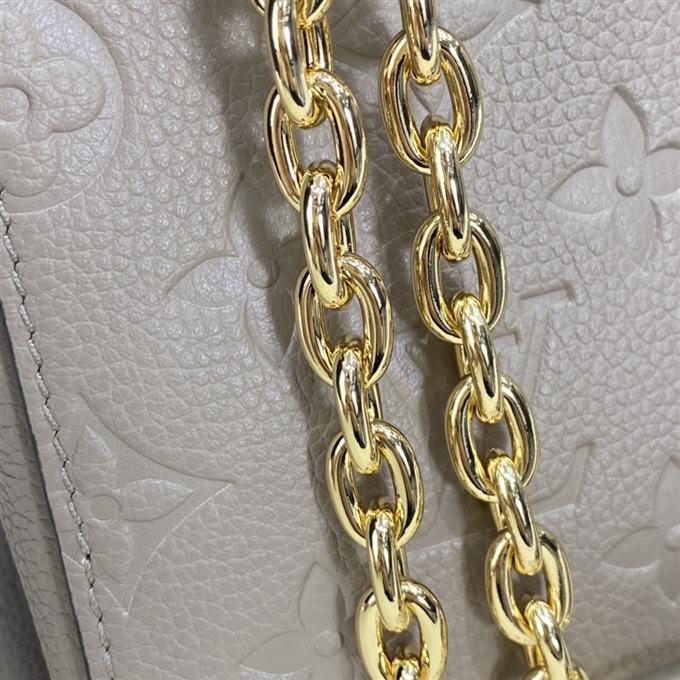 2025224M4393122244918