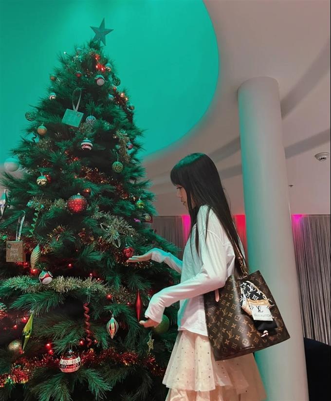 2025224M44022223648446