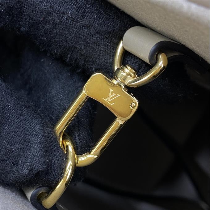 2025224M45494222417499