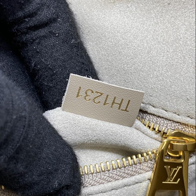 2025224M45494222417547