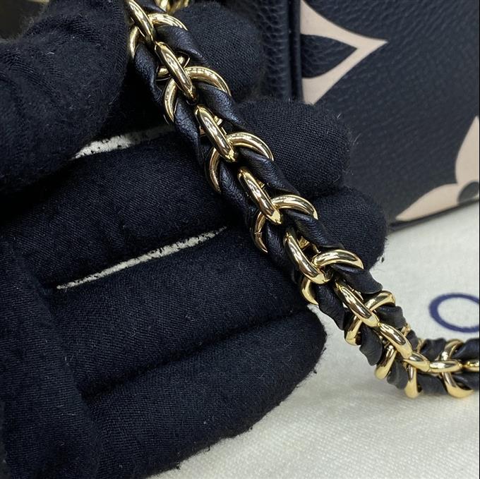 2025224M4577722245797