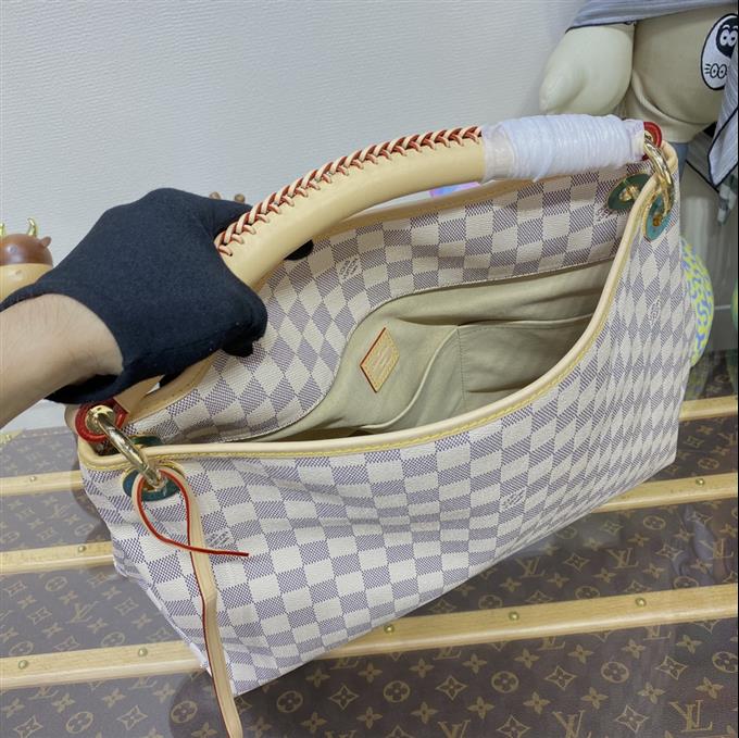 2025224M448691541909