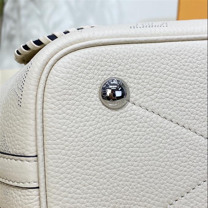 2025224M21848224116120