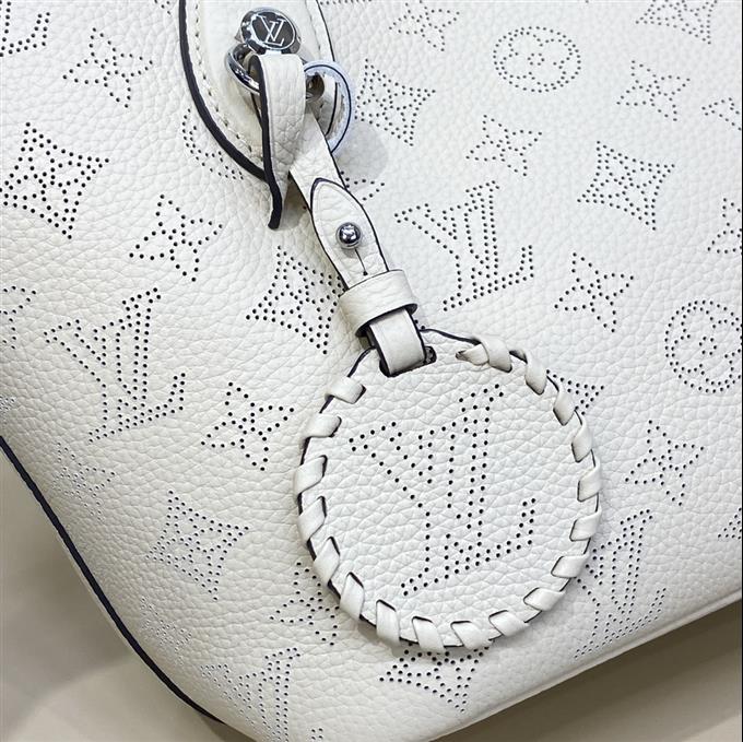 2025224M21848224116135