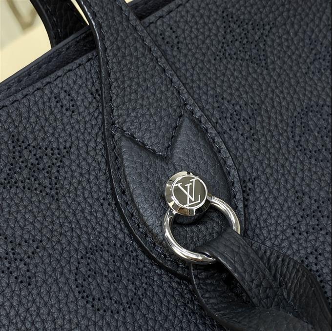 2025224M21851224115853