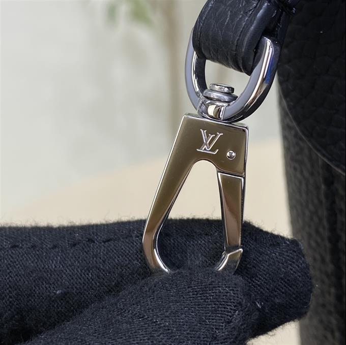 2025224M21851224115869