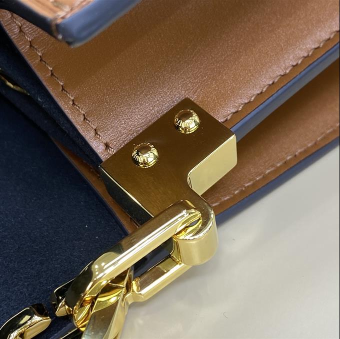 2025224M45958222946671