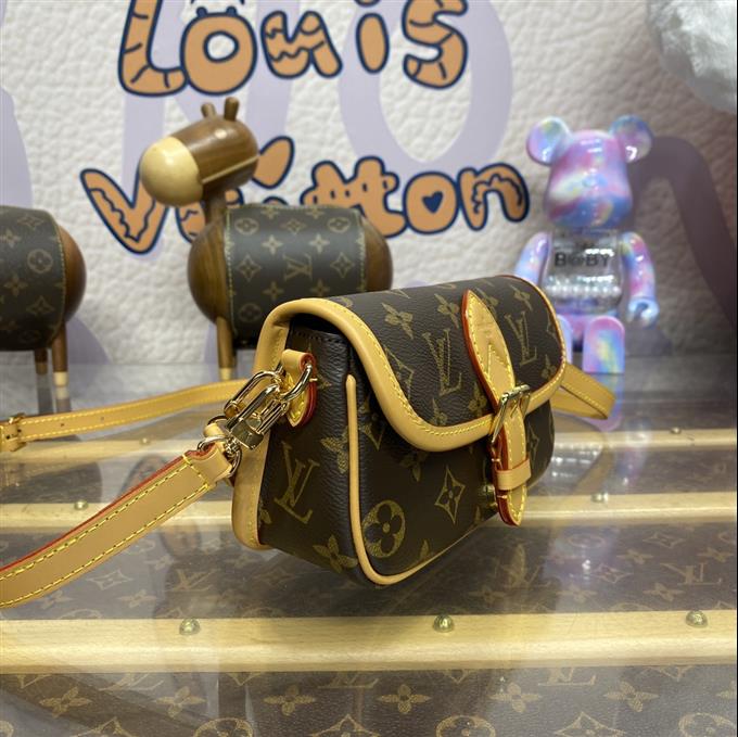 2025224M83298215312948