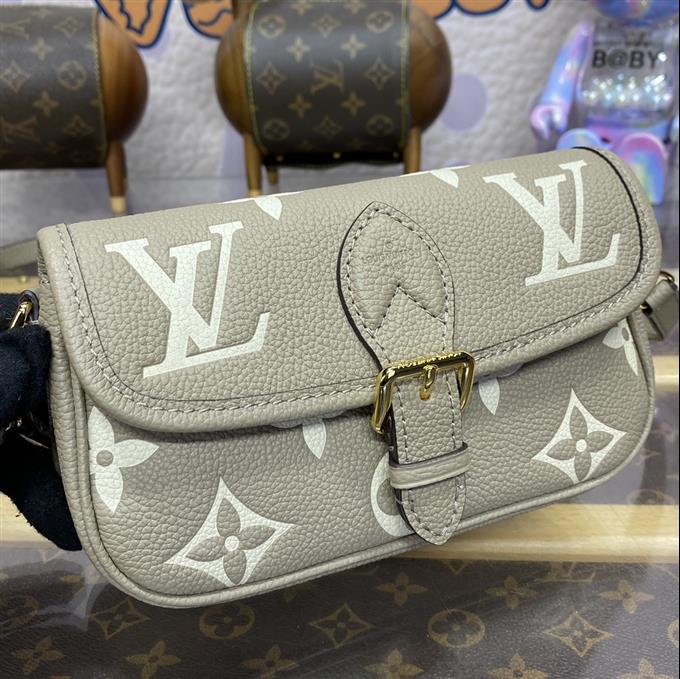 2025224M83300212059300