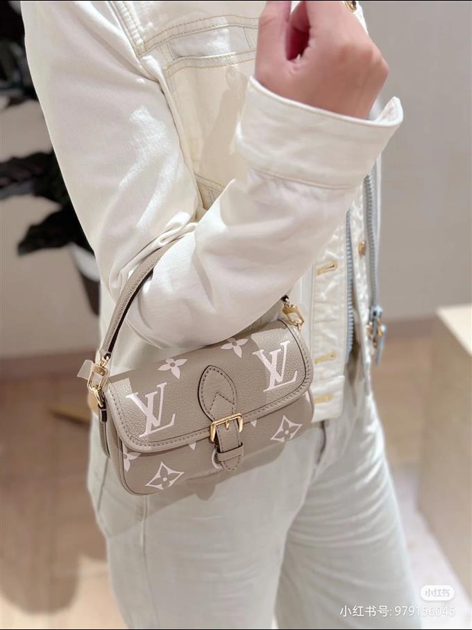 2025224M8330021215375