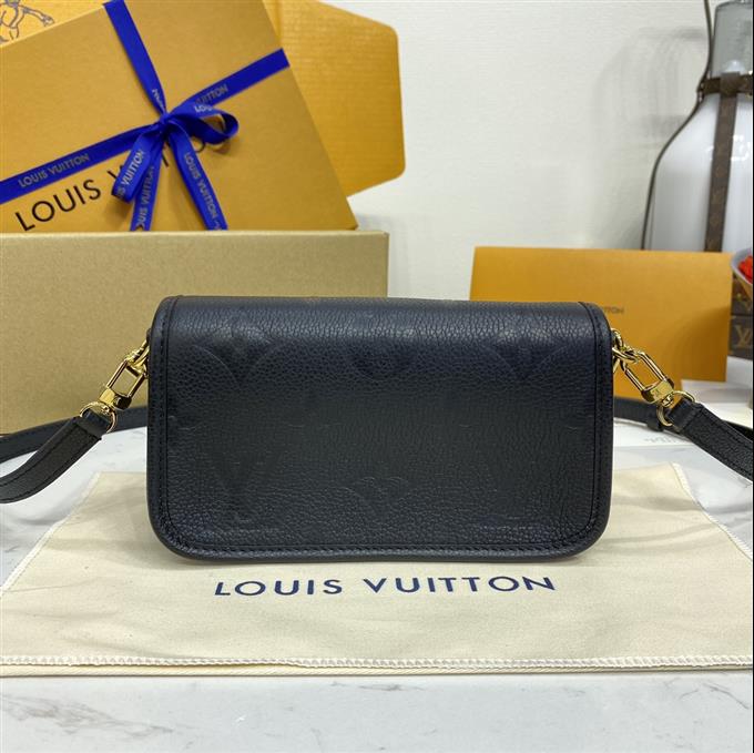 2025224M83300221721377