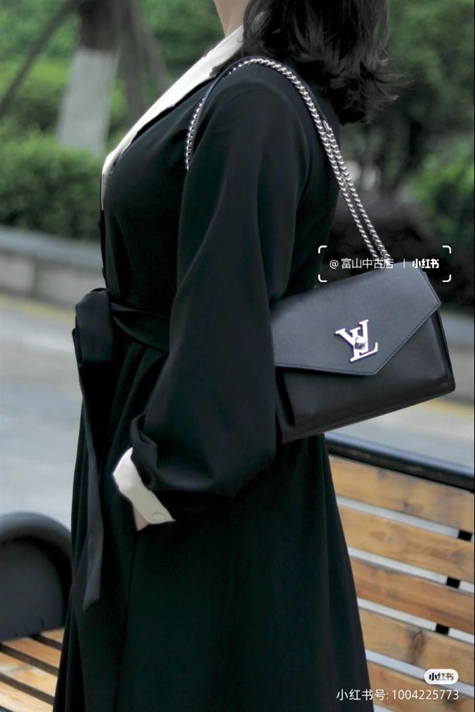 2025224M51418222158307