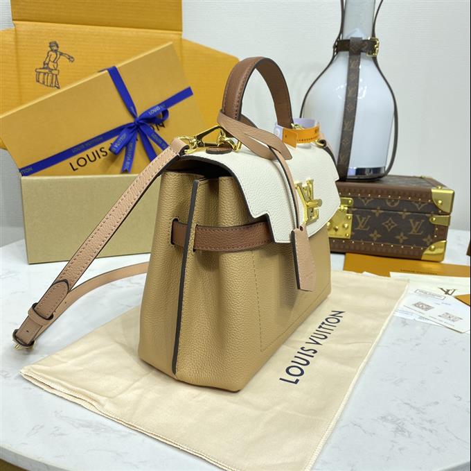 2025224M5393722215752