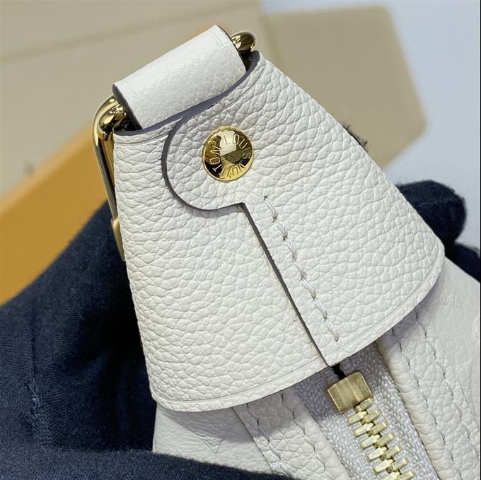 2025224M46725221618270