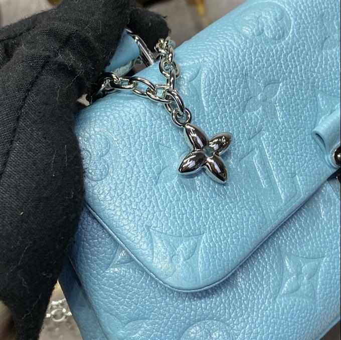 2025224M12145213344581