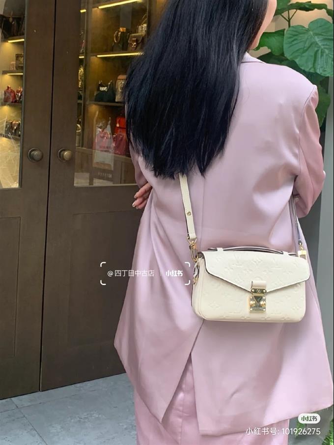 2025224M2294221214970