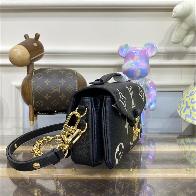 2025224M23940212058252