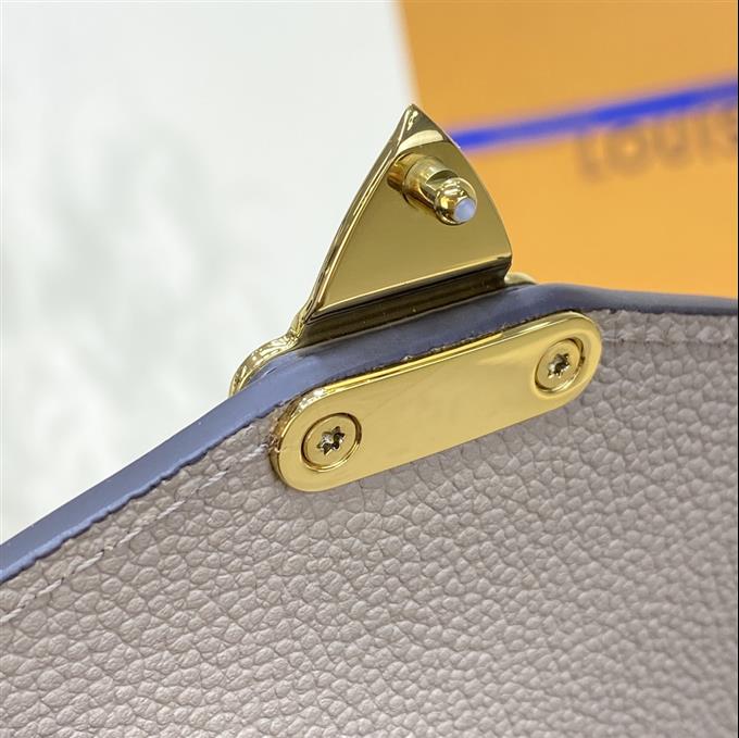 2025224M44881221952884