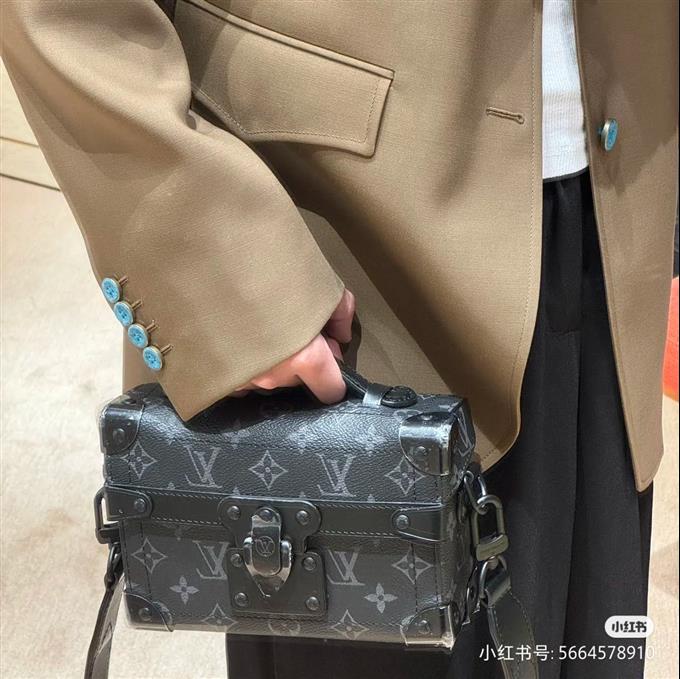 2025224M1174315153611