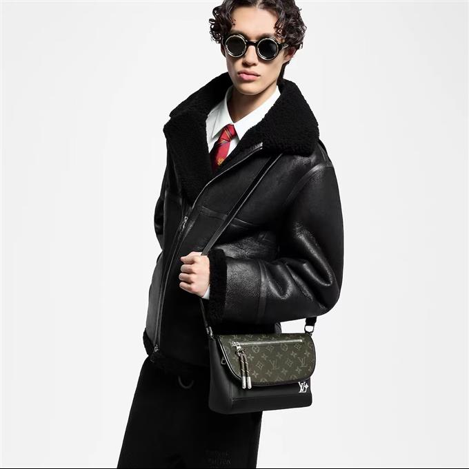 2025224M1262515152885