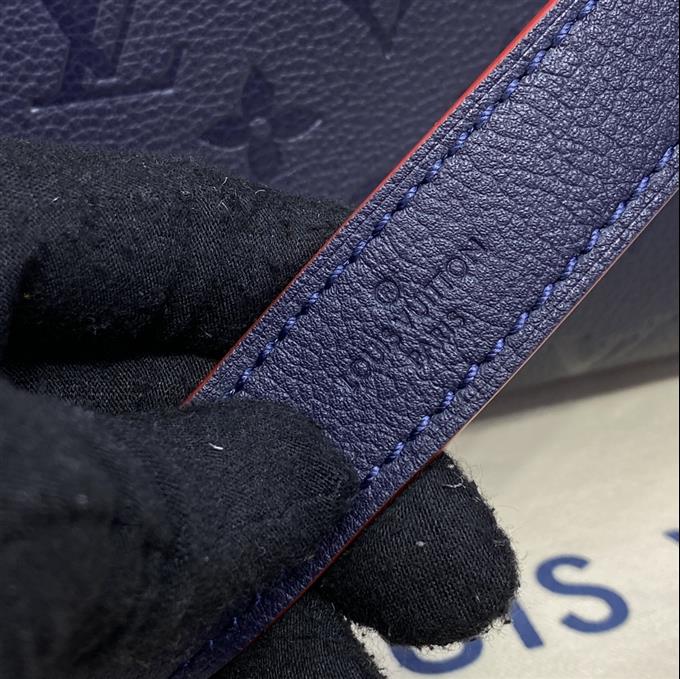 2025224M41048221835808