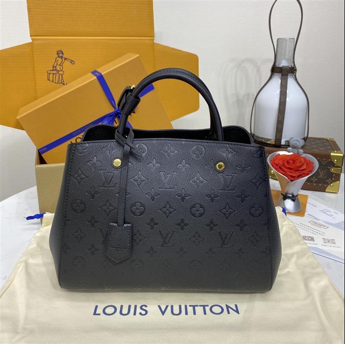 2025224M41048221835982