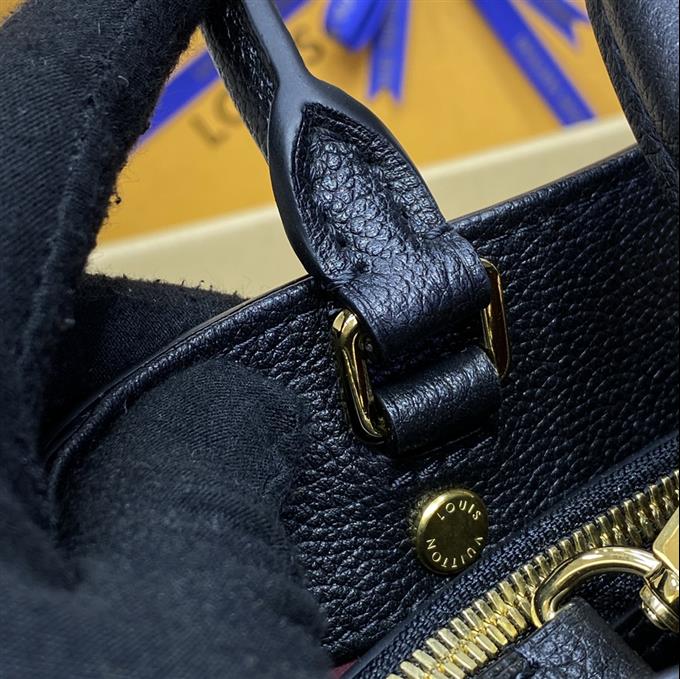 2025224M41053221835118