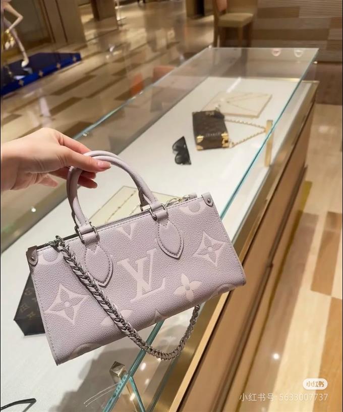 2025224M1421321210806